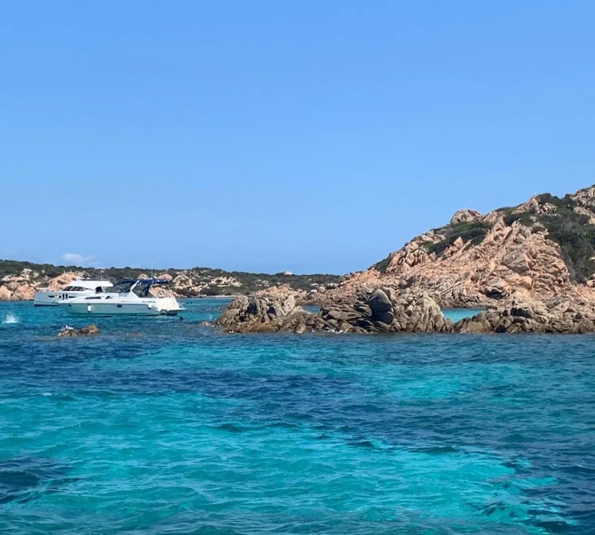 Chalet Sea Cottage Overlooking Seagull Island Porto Rafael Italië