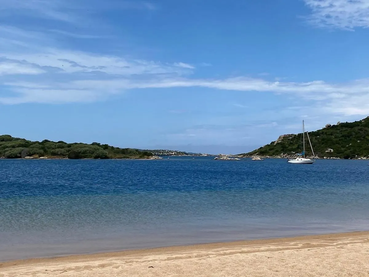 Sea Cottage Overlooking Seagull Island Porto Rafael